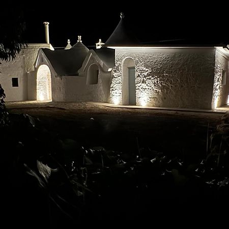 בית הארחה Trulli In Contrada - מונופולי מראה חיצוני תמונה