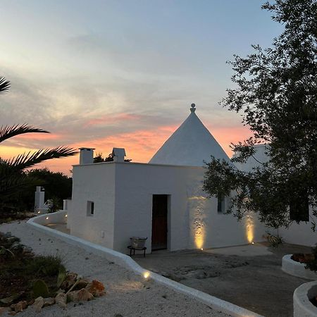 בית הארחה Trulli In Contrada - מונופולי מראה חיצוני תמונה