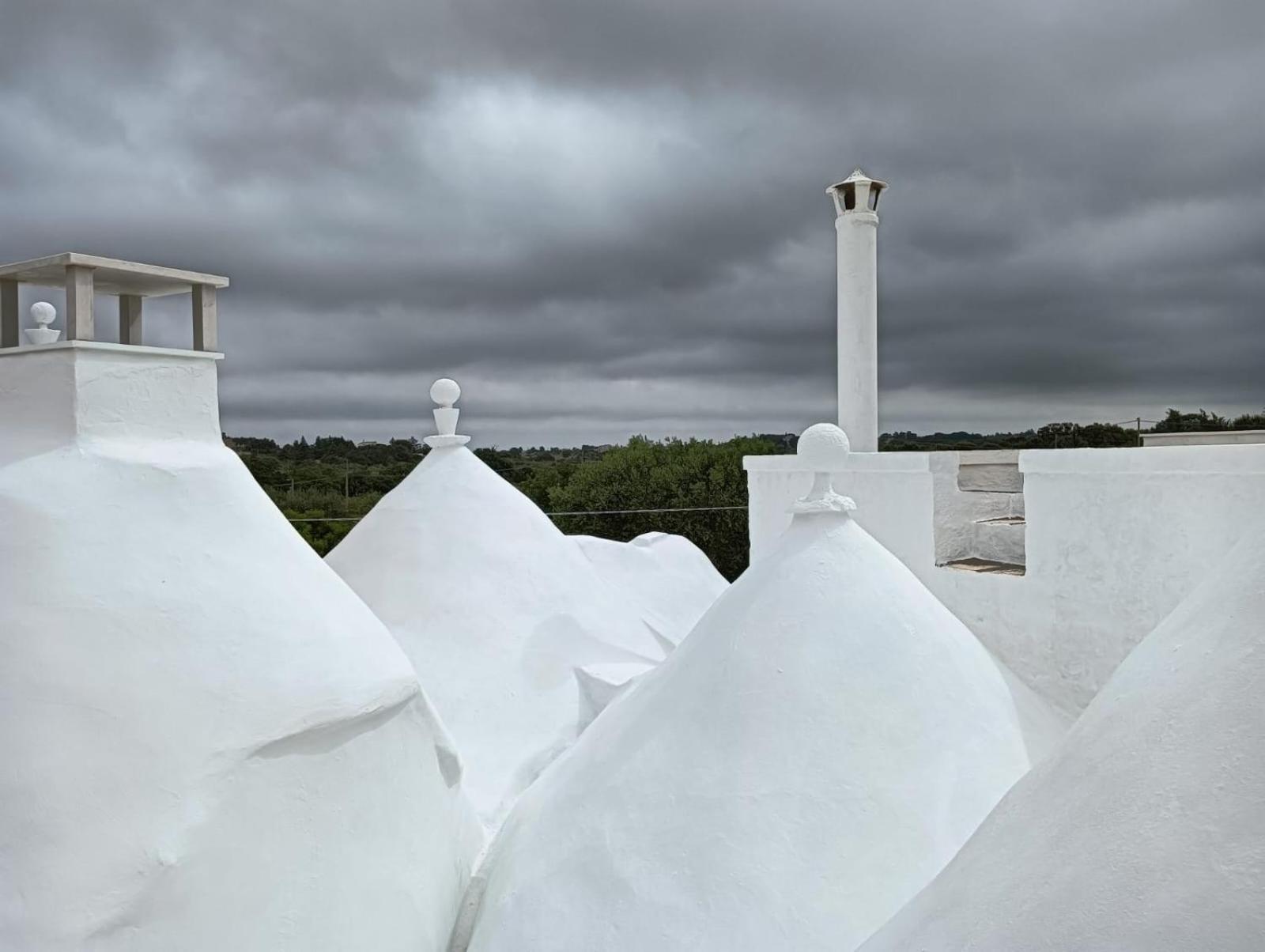 בית הארחה Trulli In Contrada - מונופולי מראה חיצוני תמונה