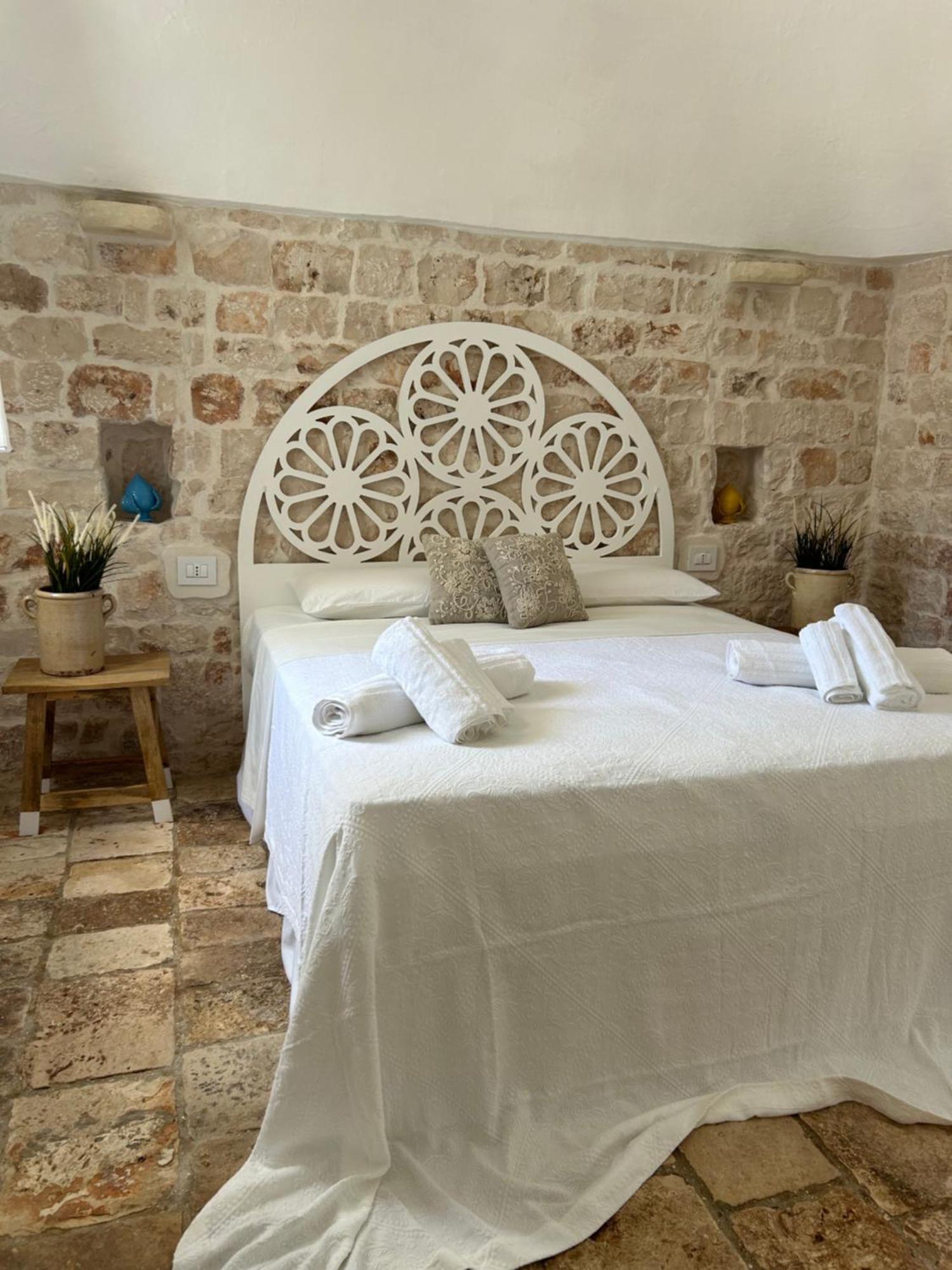 בית הארחה Trulli In Contrada - מונופולי מראה חיצוני תמונה