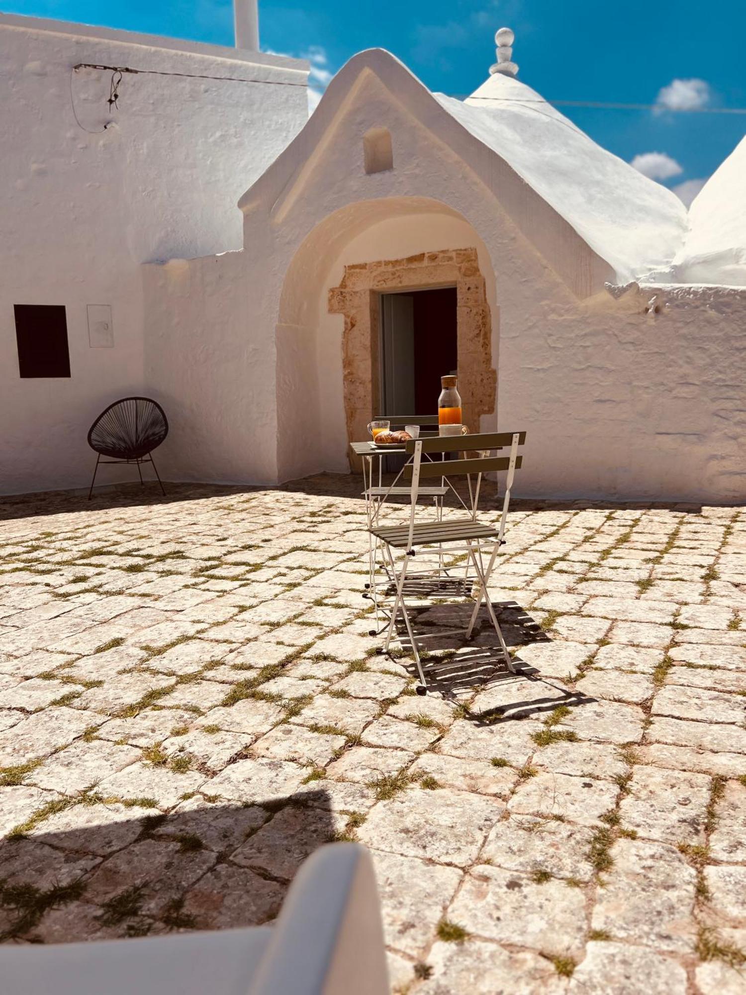 בית הארחה Trulli In Contrada - מונופולי מראה חיצוני תמונה