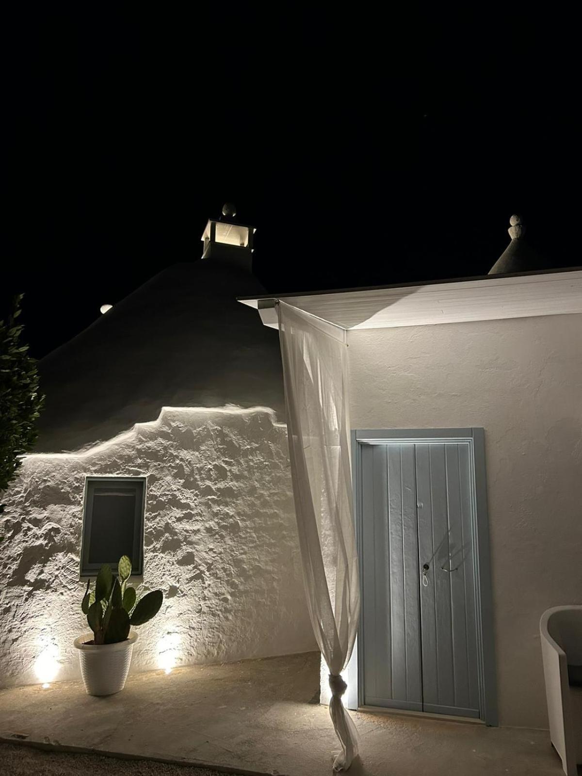 בית הארחה Trulli In Contrada - מונופולי מראה חיצוני תמונה